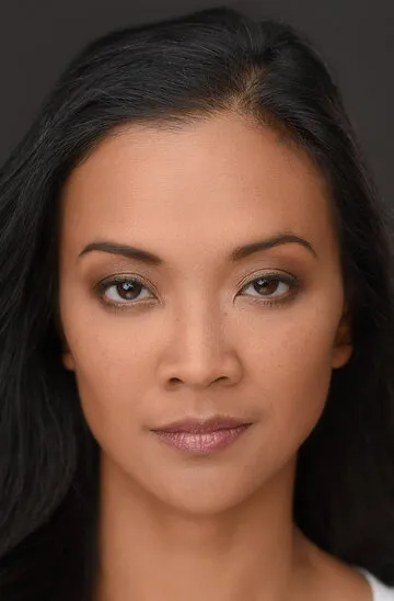 Фотография актёра Дженнифер Хорнг