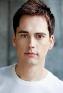 Фотография актёра Шон Хэнкинсон