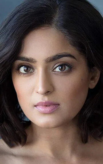 Фотография актёра Мандип Диллон