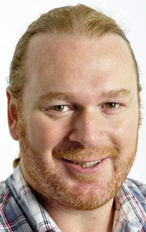 Фотография актёра Джулиан Сигер