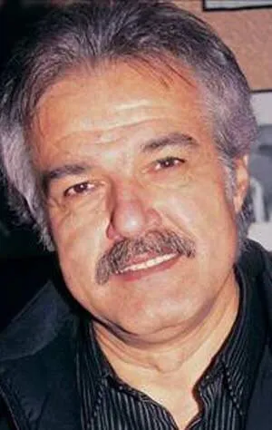 Фотография актёра Сердар Гёкхан