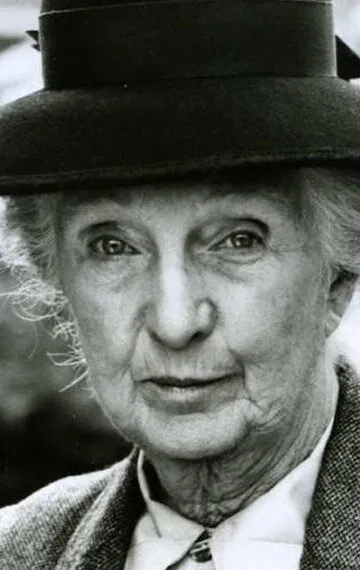 Фотография актёра Джоан Хиксон