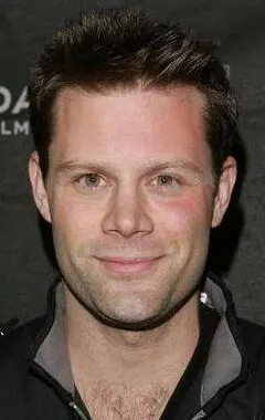 Фотография актёра Мэтт Кислар