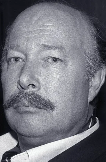 Фотография актёра Джеймс Коссинс