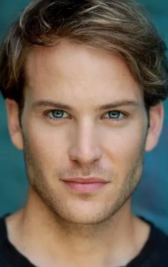 Фотография актёра Бен Лэмб