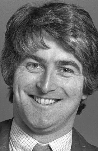 Фотография актёра Дермот Морган