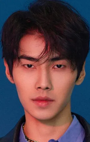 Фотография актёра Сяо Кайчжун