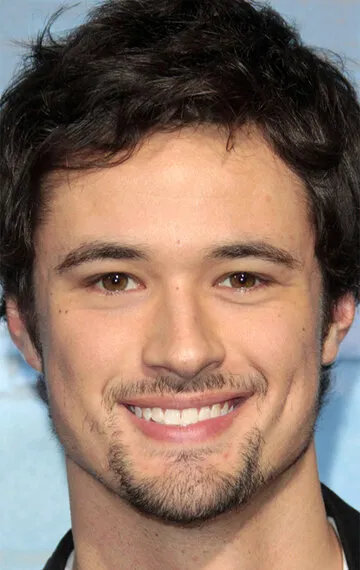 Фотография актёра Мэттью Эткинсон