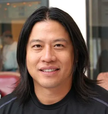 Фотография актёра Гаррет Ванг