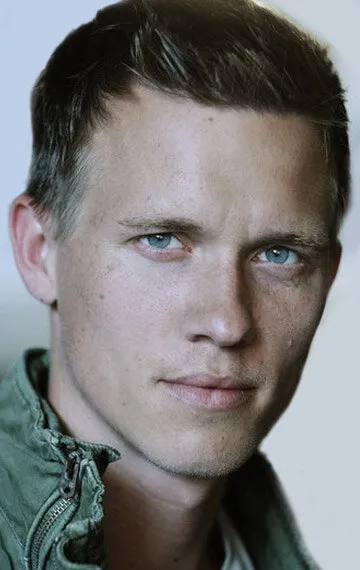 Фотография актёра Уоррен Коул