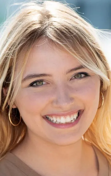 Фотография актёра Лула Коттон-Фрапье