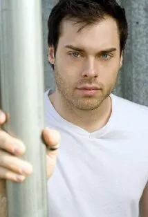 Фотография актёра Кеван Касэ