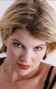 Фотография актёра Александра Тайдингс