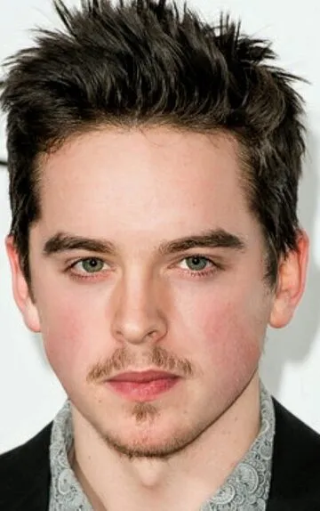 Фотография актёра Фердия Уолш-Пило