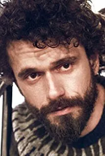 Фотография актёра Йигит Киразджи