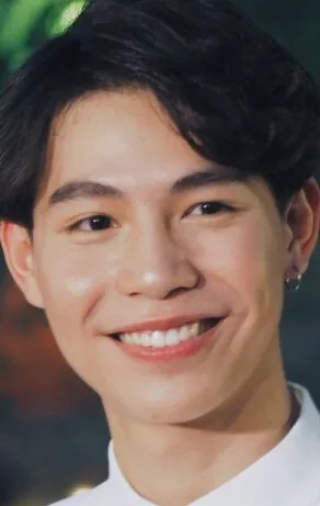 Фотография актёра Канапхан Пуйтракул