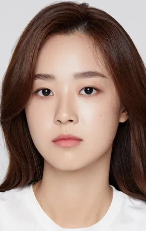 Фотография актёра Чхве Е-бин