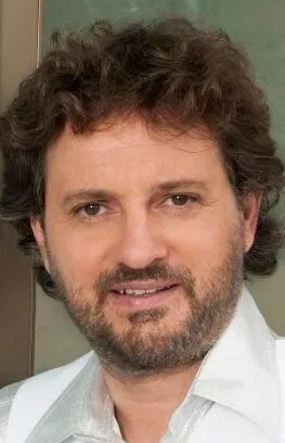 Фотография актёра Леонардо Пьераччиони