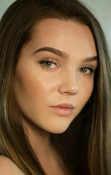 Фотография актёра Пэрис Уорнер