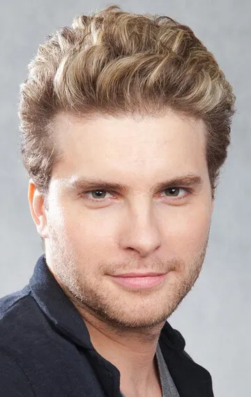 Фотография актёра Тиагу Фрагозу