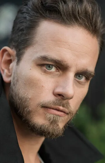 Фотография актёра Артуро Музелли