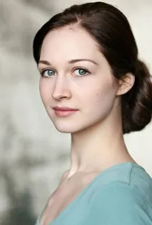 Фотография актёра Ханна Джеймс