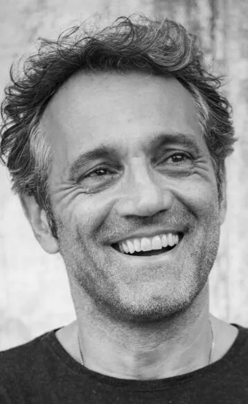 Фотография актёра Домингос Монтанер