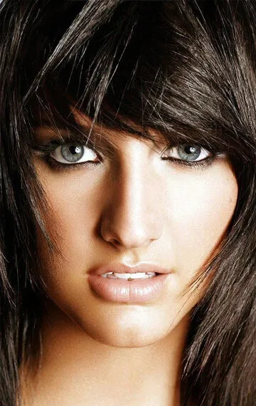 Фотография актёра Эшли Симпсон