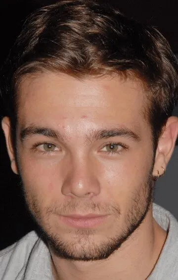 Фотография актёра Карлос Куэвас