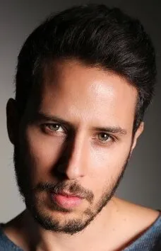 Фотография актёра Туан Туналы