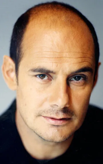 Фотография актёра Бернар Кампан