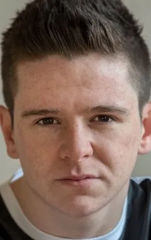 Фотография актёра Джастин Дэвис