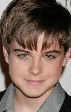 Фотография актёра Эйдан Митчелл