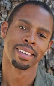 Фотография актёра Трева Этьен