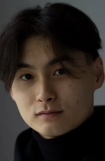 Фотография актёра Ананд Батбилек Чулуунбаатар