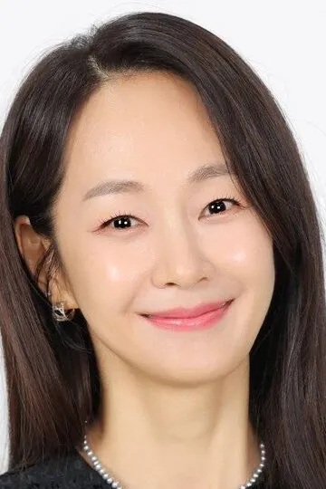 Фотография актёра Мён Сэ-бин