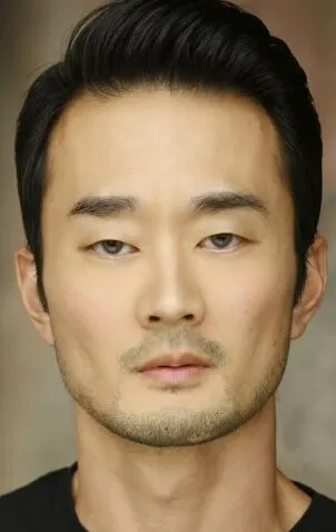 Фотография актёра Джон Комп Шин