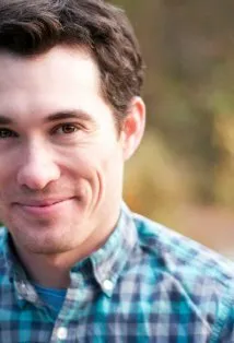 Фотография актёра Эйвери Монсен