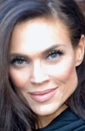 Фотография актёра Эми Миллер