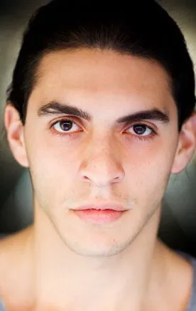 Фотография актёра Джулиан Марун