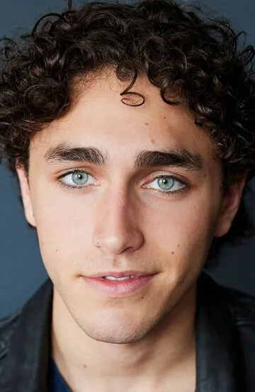 Фотография актёра Риккардо Кэмпион