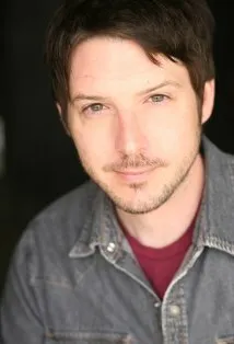 Фотография актёра Марк Уорден