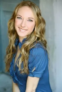 Фотография актёра Лара Джанин