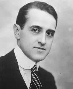 Фотография актёра Тейлор Холмс