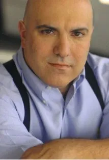 Фотография актёра Мэттью Хенерсон