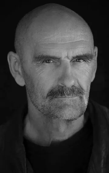 Фотография актёра Джон Сэйнт Райан