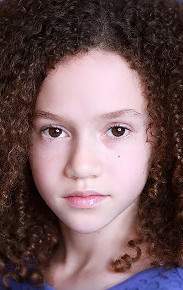 Фотография актёра Хлоя Коулмэн