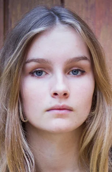 Фотография актёра Оливия ДиЙон