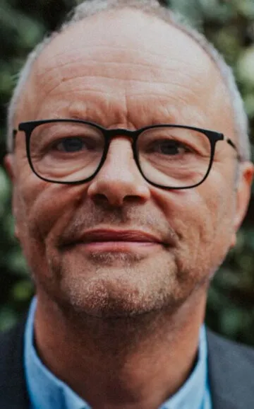 Фотография актёра Роберт Ллевелин