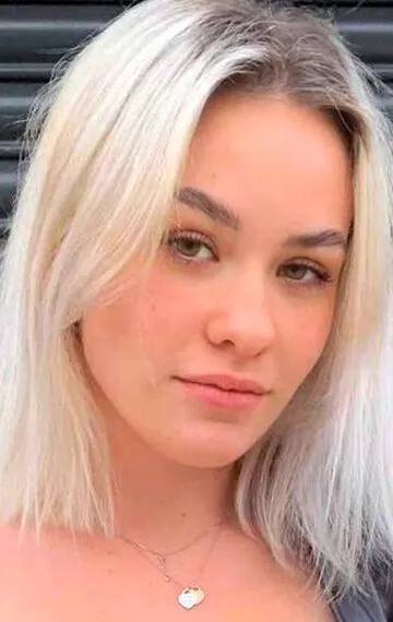 Фотография актёра Мэйси Чиппинг